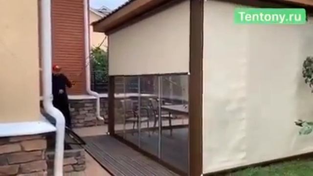 Остекление беседки в доме или на даче