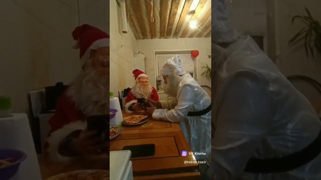 А бабы Санты бывают?