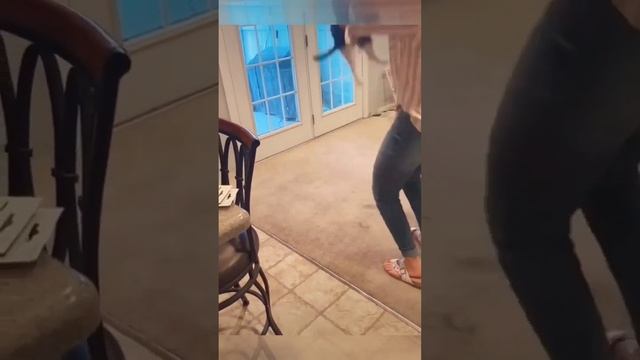 1000068911.mp4