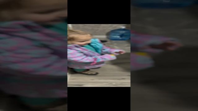 1000027045.mp4