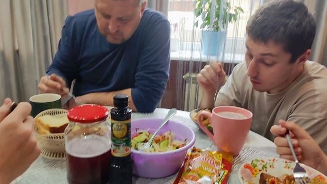 влог/приехал старший сын/плов в казане/делаем тирамису в 1 раз!