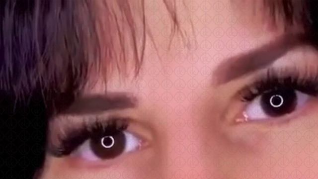 Claudiao1o vs Claudia Martinez