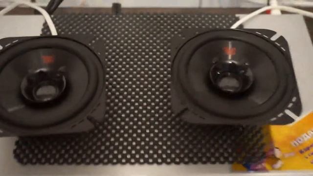 Прослушка динов JBL на 4 Ом   4" (10 см)