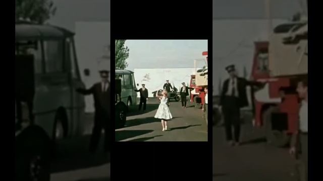 Просто мечту изменила.
