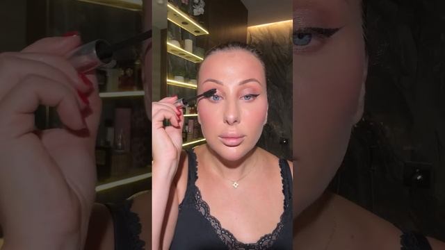 Забирай самый полный бьюти-Гайд от @yana_panfilovskaya по ссылkе в шапке профиля, продажи до 31.12