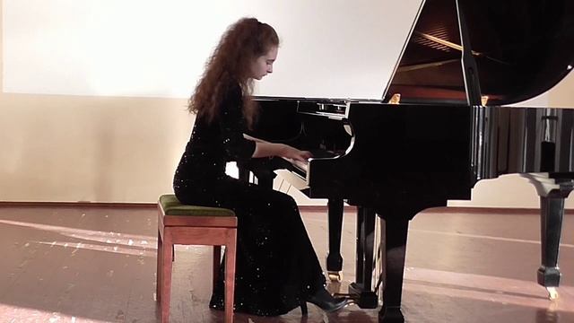 Цуканова Анна, 17 лет, г. Барнаул, АлтГМК