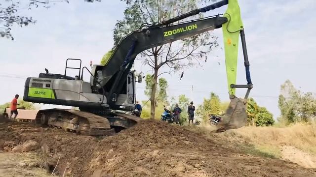 Экскаватор ZOOMLION  ze215e