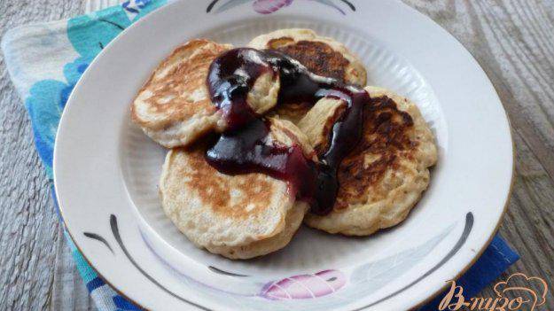 Оладьи с овсяной крупой и изюмом
