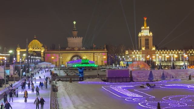 Каток на ВДНХ - Ночная Новогодняя Москва