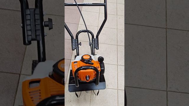 Новинка от Stihl - маленький и легкий культиватор BC 230!