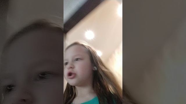 парень ушол домой 2,пенала😭😢😓😥