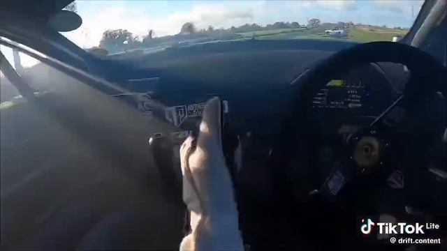 1000001754.mp4