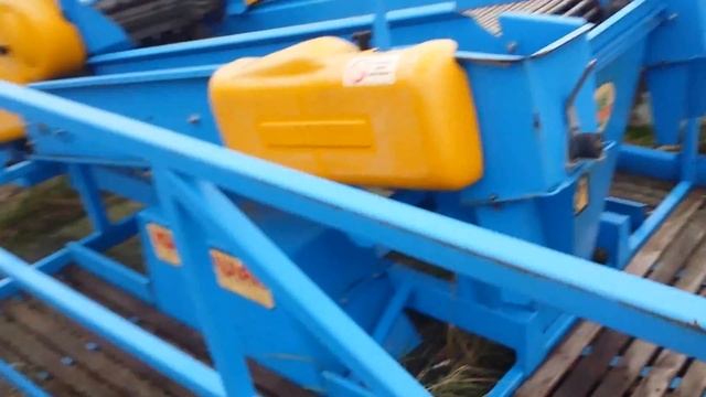 Картофелеуборочный комбайн однорядный Krukowiak Pyrus от компании АтхТор.
