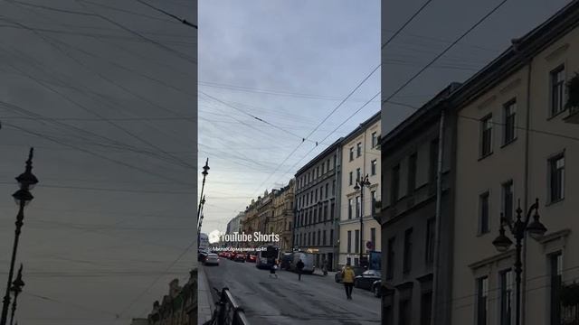 Санкт-Петербург.20.12.2024(съемка от 15.12.2024). Малая морская улица, вид от метро «Адмиралтейская»