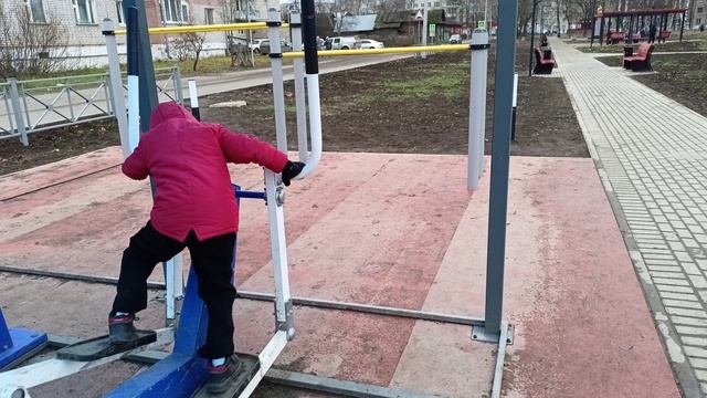 Тренажеры сквер Социализма