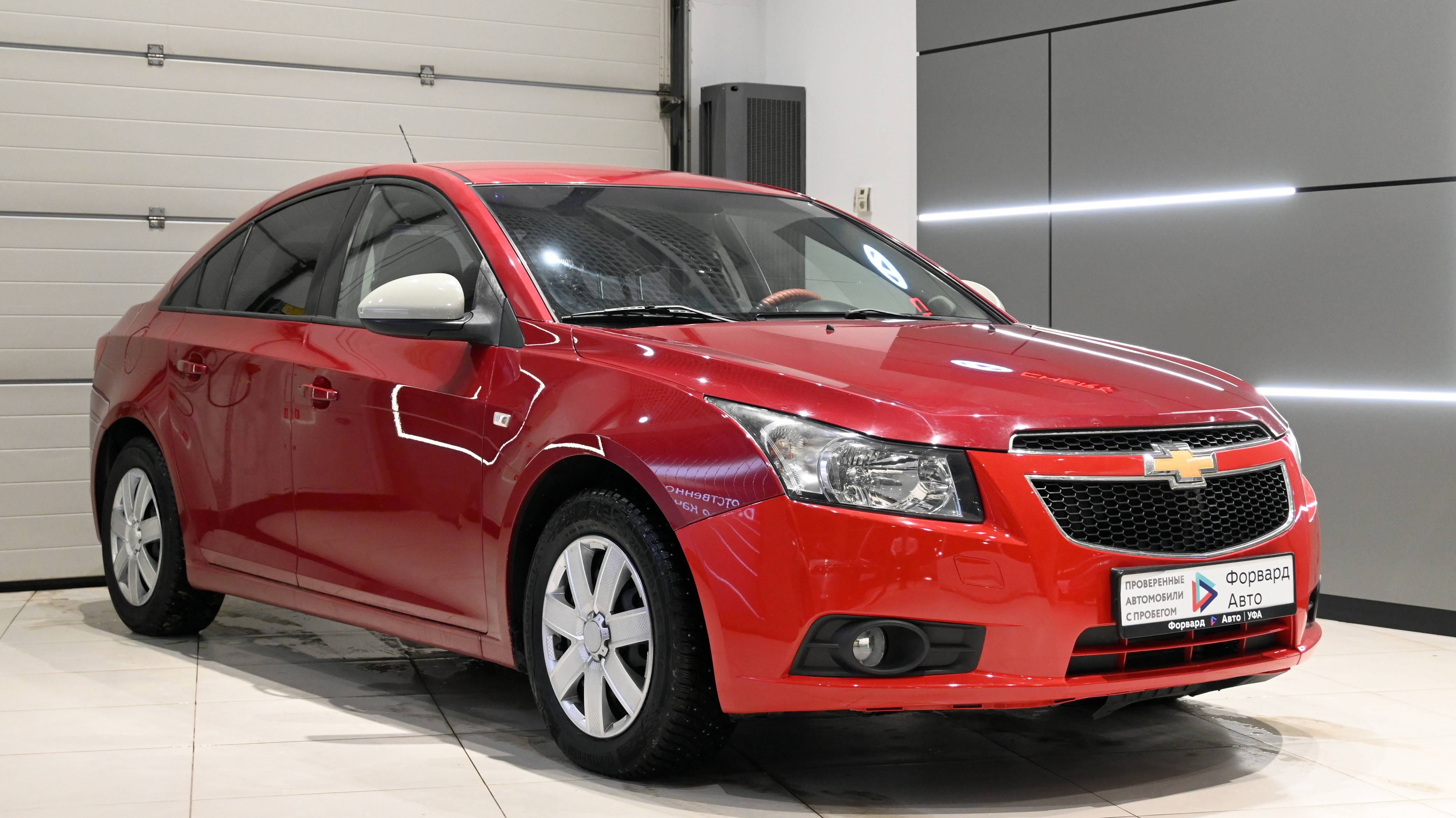 Chevrolet Cruze (2010) 010809