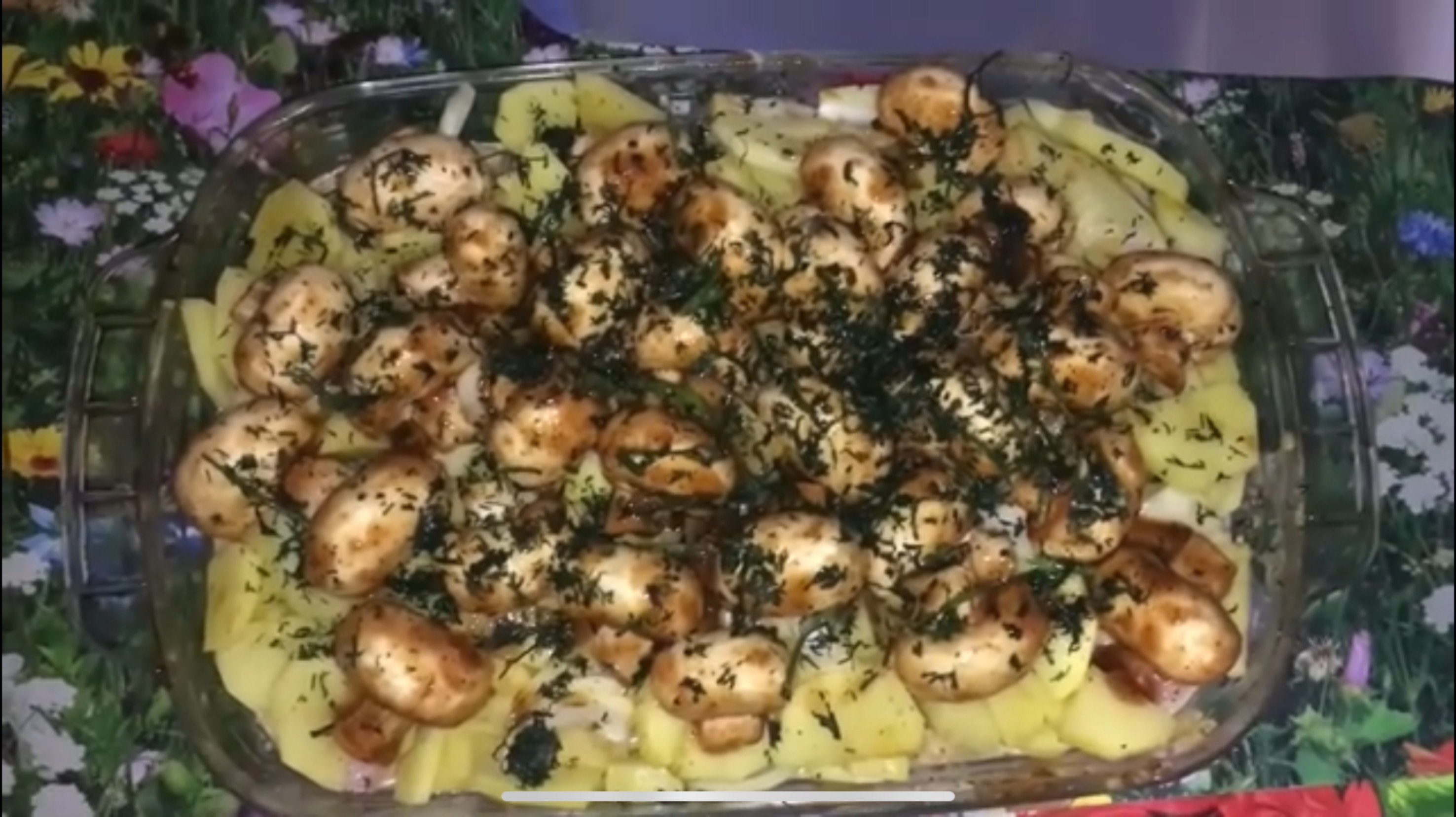 Рецепт приготовления ВКУСНОГО СОЧНОГО КРОЛИКА С ОВОЩАМИ в духовке к моему Дню Рождения.