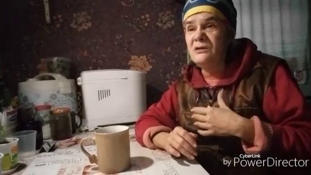 Как вспомню так вздрогну / Нарядили ёлочку.