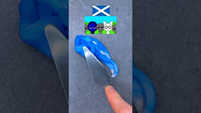 What color do you get if you mix the flag of Scotland  🏴______.mp4