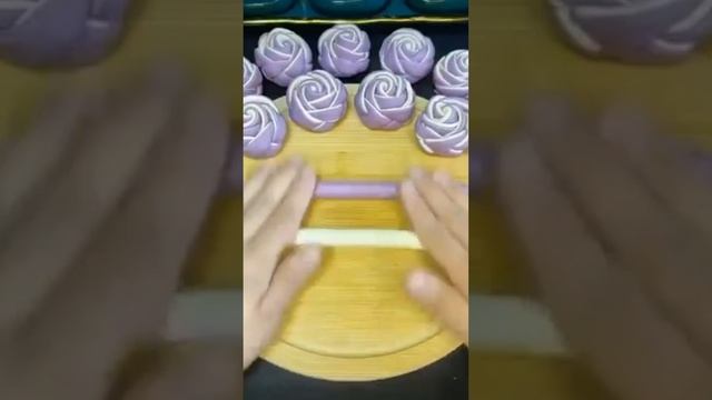 Дизайнерская выпечка на праздничный стол.