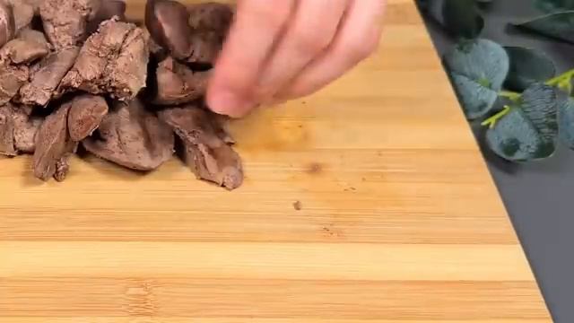 сочная вкусная печень.mp4