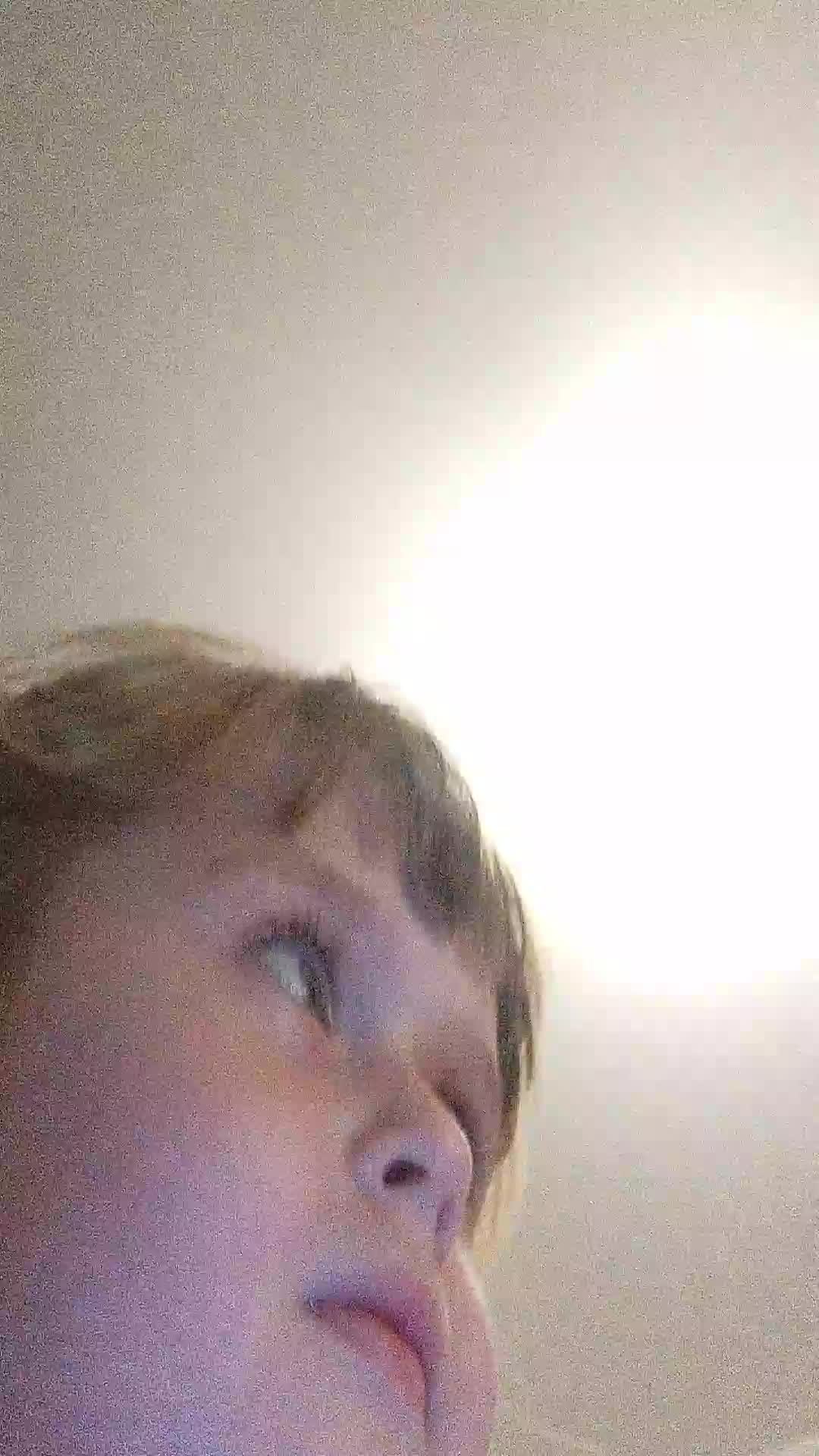 тв