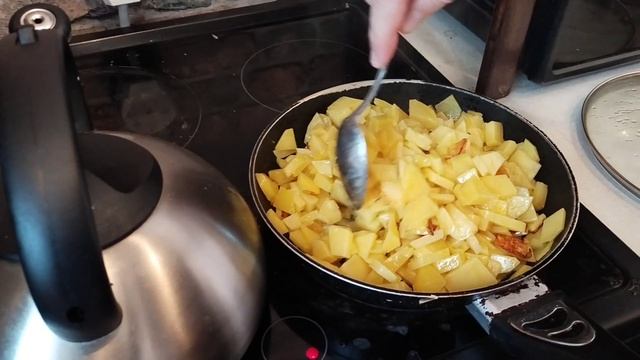 Жареная кортошка с мясом