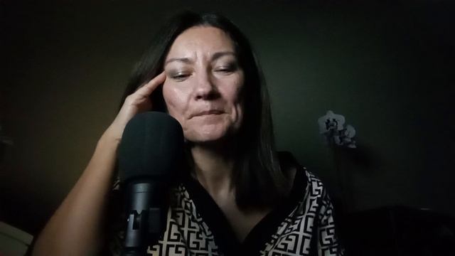 АСМР. БОЛТАЛКА ПРО ПОКУПКУ И ЖЕЛАНИЯ