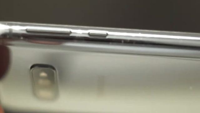 Galaxy s10e closeup