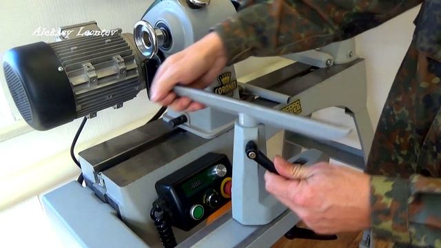 Аутригер для токарного станка Coronet Regent Record Power. / Outrigger Attachment for Lathe.