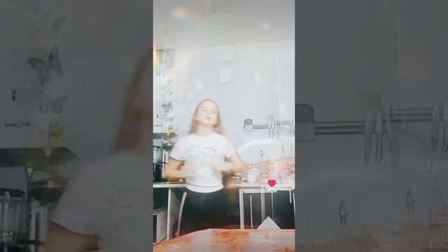 Маша Сникерс