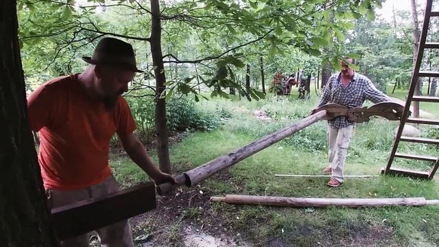 Строим домик на дереве в русских традициях. Часть 2 – избушка