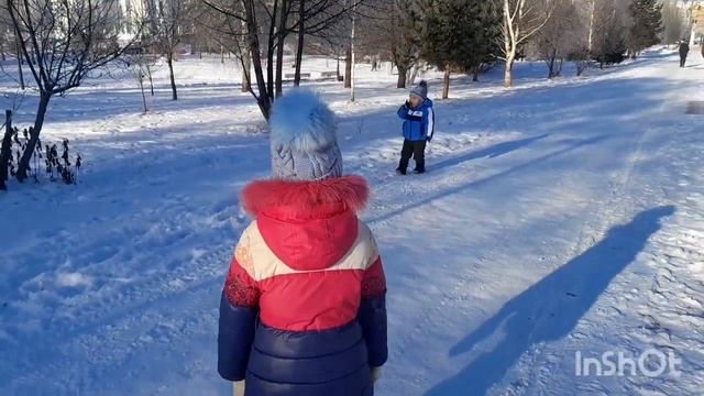 Аутизм.Прогулка в парке