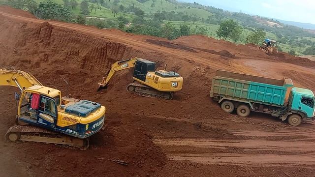 Beko BESAR CATERPILLAR vs HYUNDAI muat NIKEL