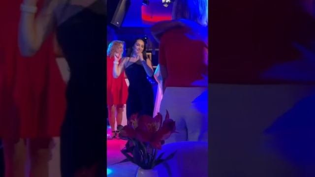 Алина Ян