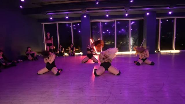 Break My Heart Myself - Bebe Rexha ft. Travis Barker ⧸ Surin Choreography ⧸ Urban Play Dance Academy