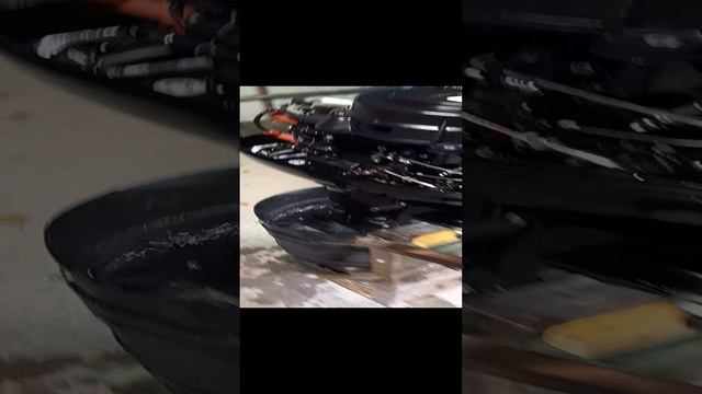 Мотор Ханкай 9.9 работа на холостых.mp4