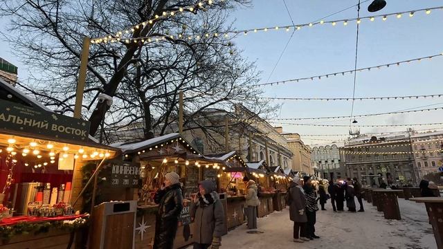 Рождественская ярмарка в Петербурге