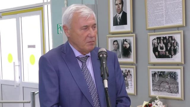 В ЧувГУ открылась выставка, посвященная второму ректору вуза П.А. Сидорову. 16.09.2022