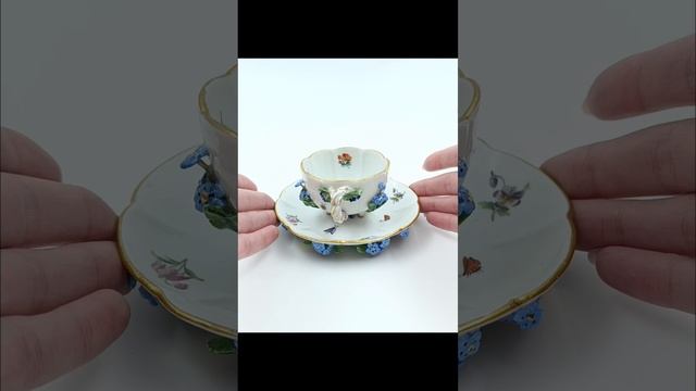 Кофейная пара 19 век Meissen с лепными незабудками / 201224.