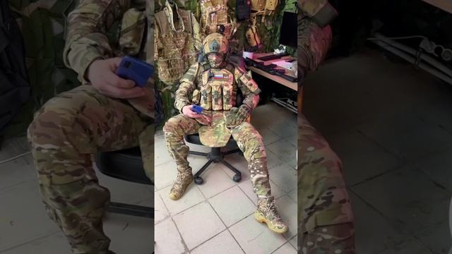 🇷🇺 антенны можно в ухе поковыряться в перерывах:)