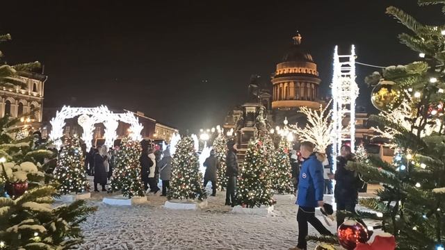 Синий мост в новогоднем убранстве!Петербург!