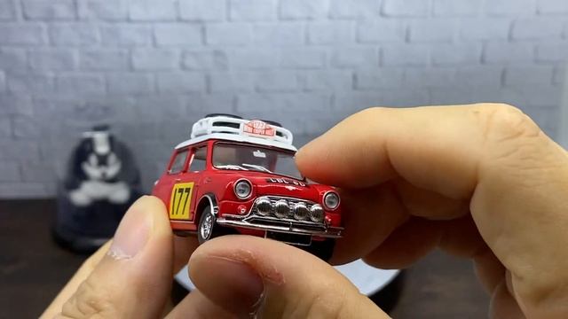 Unboxing 1/60 Scale Tiny Toyeast Mini Cooper Mk1 Rally 177