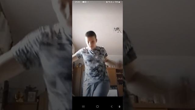 1000021543.mp4