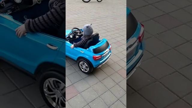 Детский электромобиль Mercedes GLA