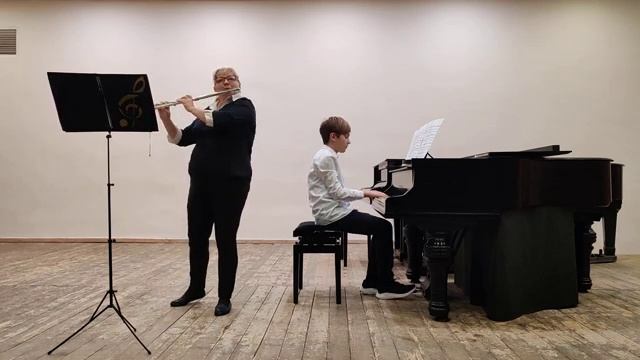 Mищенко Алексей Баринова Ольга (флейта)