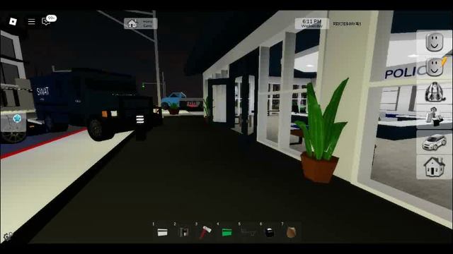 играю в роблокс