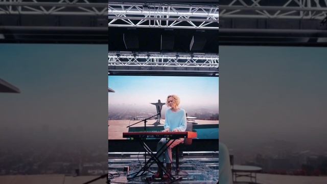 Call out my name - Tania Viva