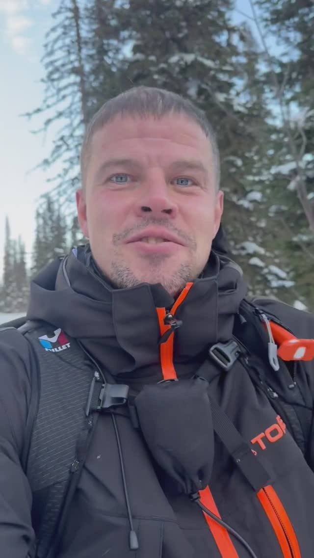 Троллинг между владельцами brp и Polaris. #polaris #brp #priiskovoe #горы #matrix #snowmobile