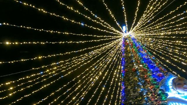 С наступающим новым годом 🎄